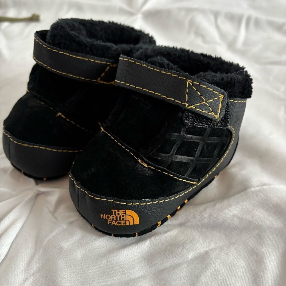 New The North Face booties. Size 2